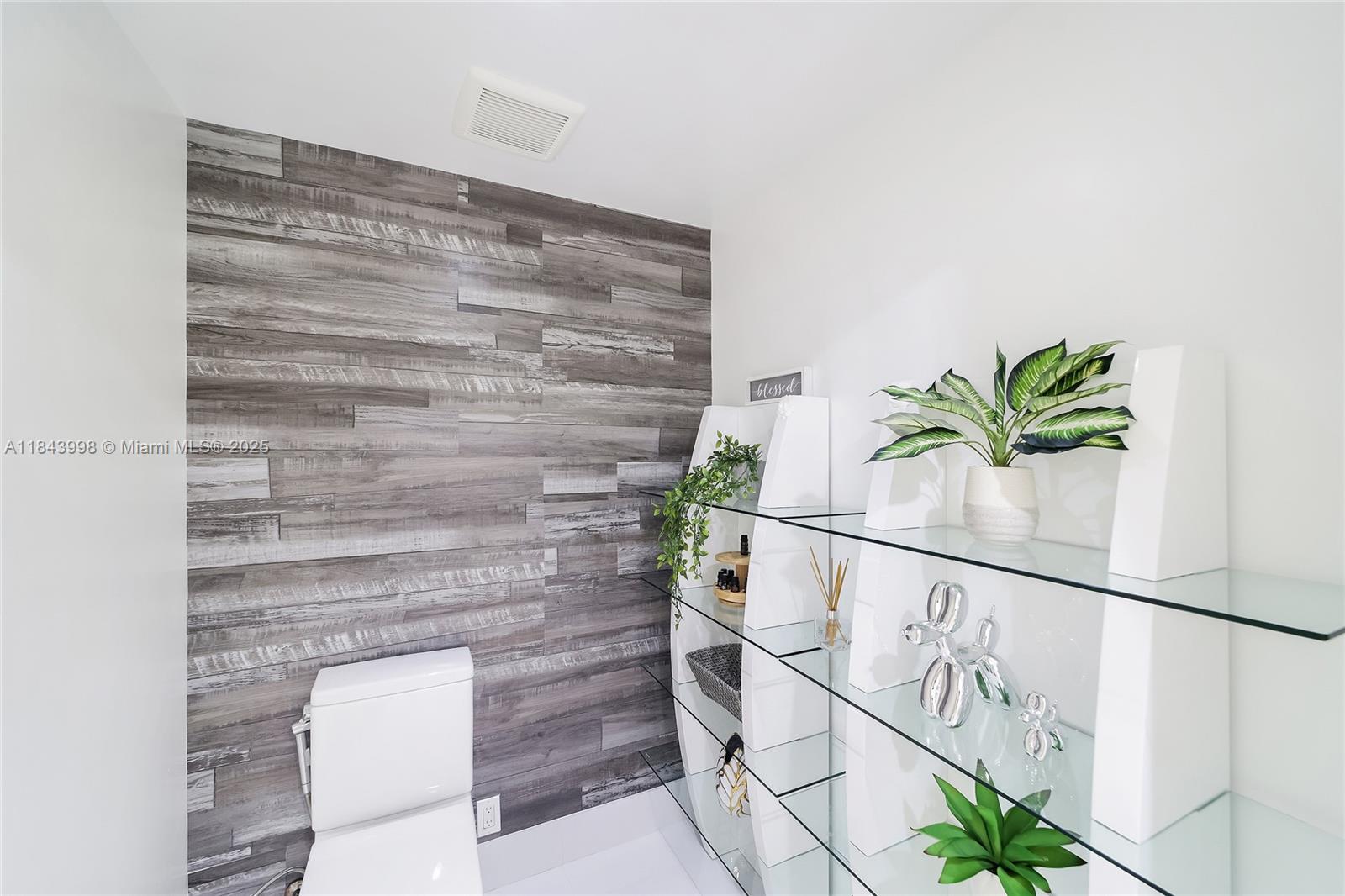 image Parque Towers Condo39