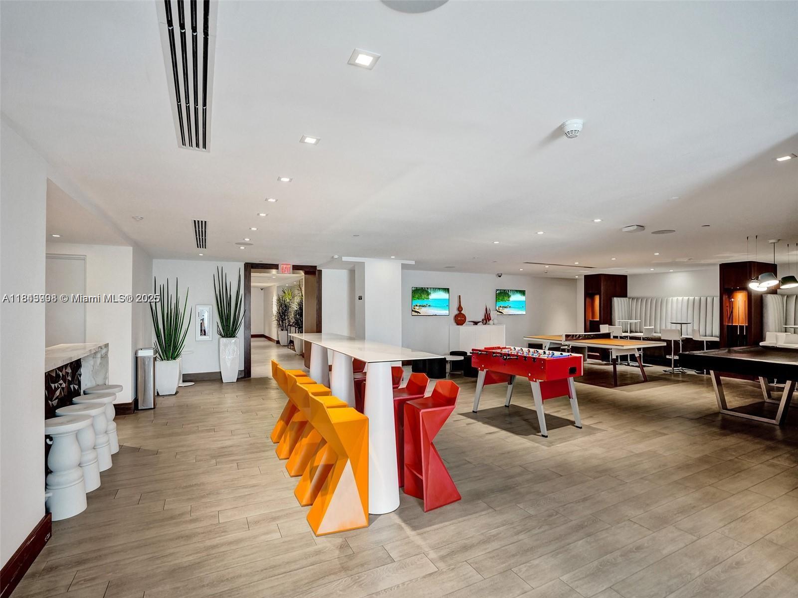 image Parque Towers Condo58