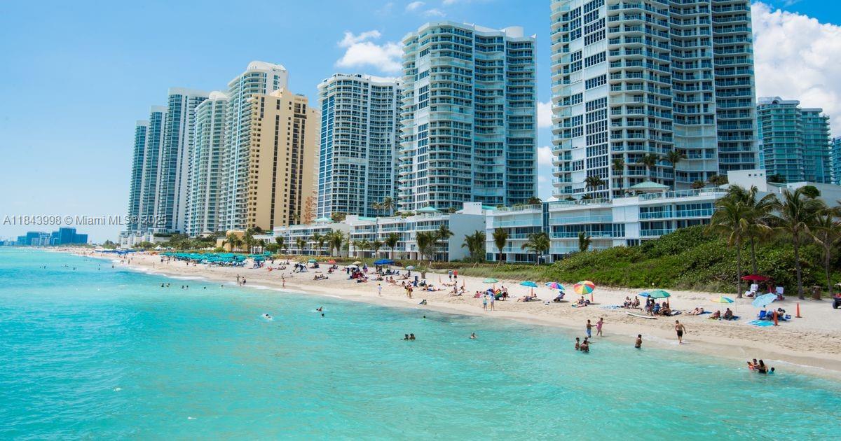 image Parque Towers Condo62