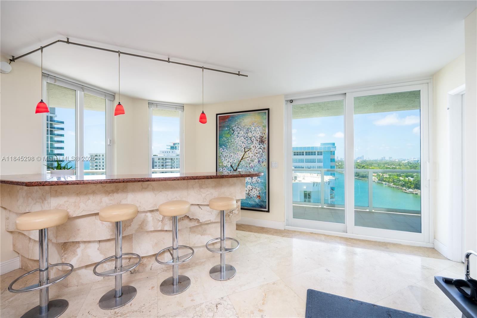 5900 Collins Ave #1701 Miami Beach, FL 33140