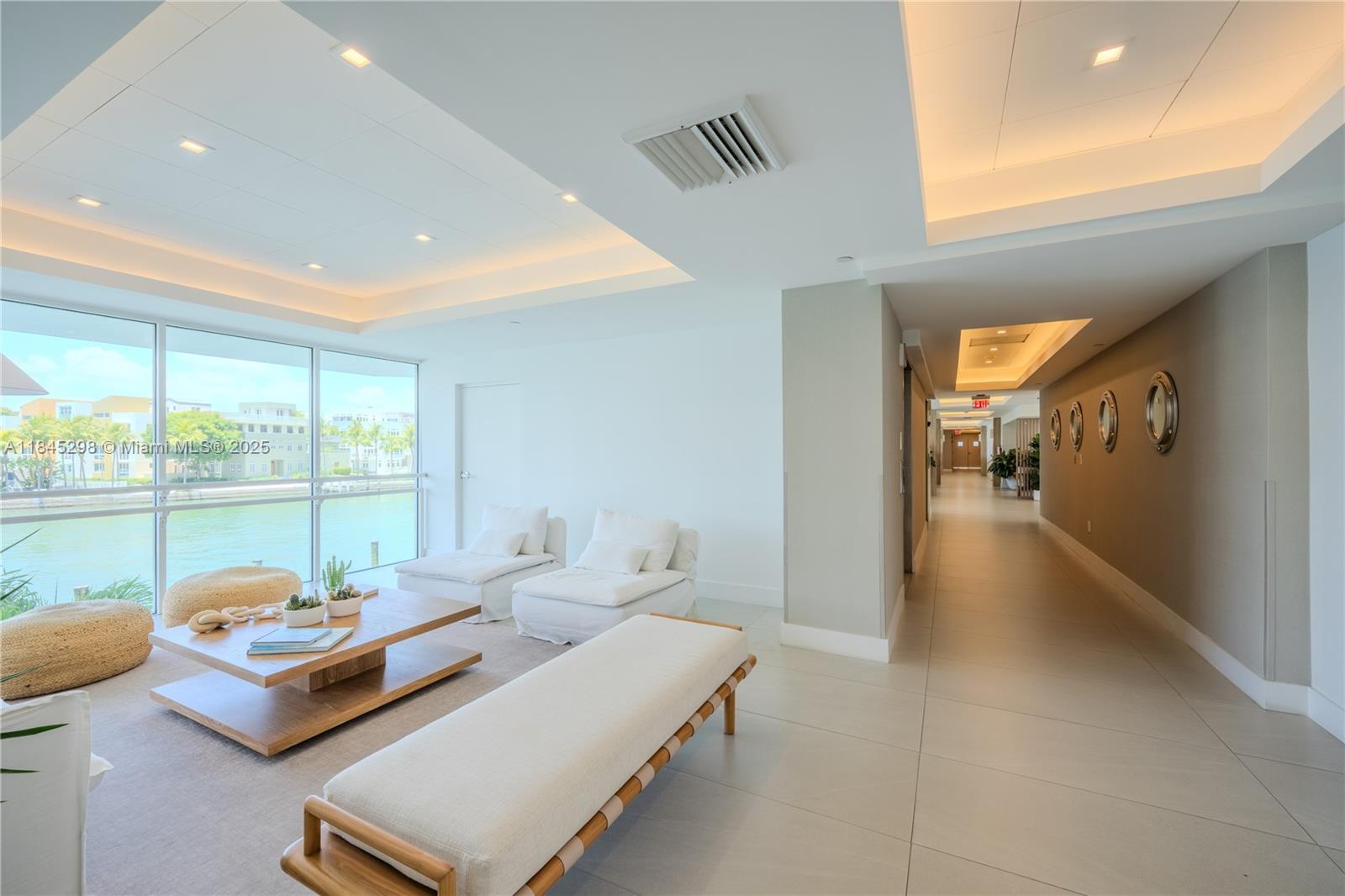 5900 Collins Ave #1701 Miami Beach, FL 33140