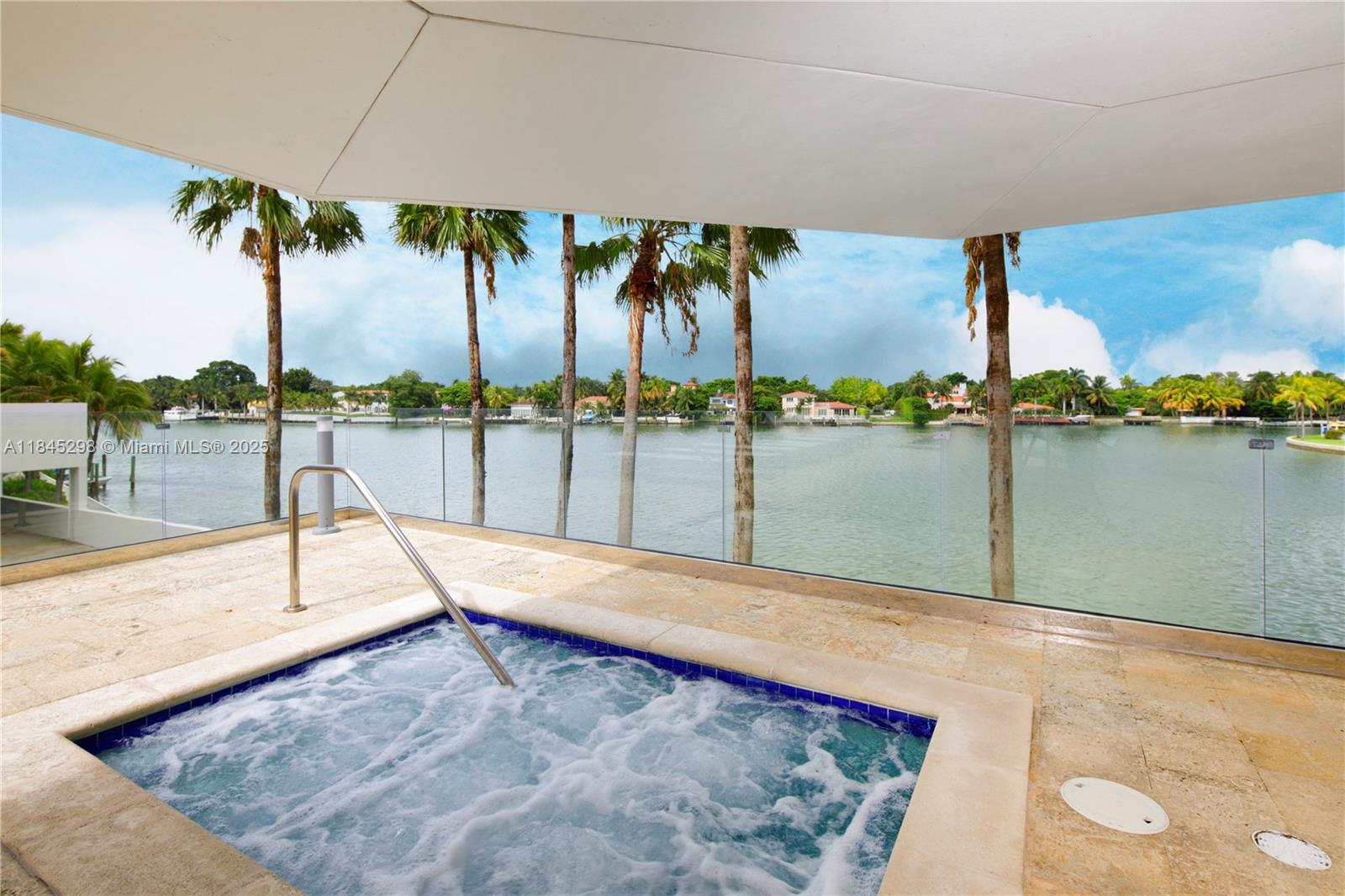 5900 Collins Ave #1701 Miami Beach, FL 33140