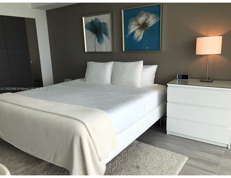 image 400 Sunny Isles15