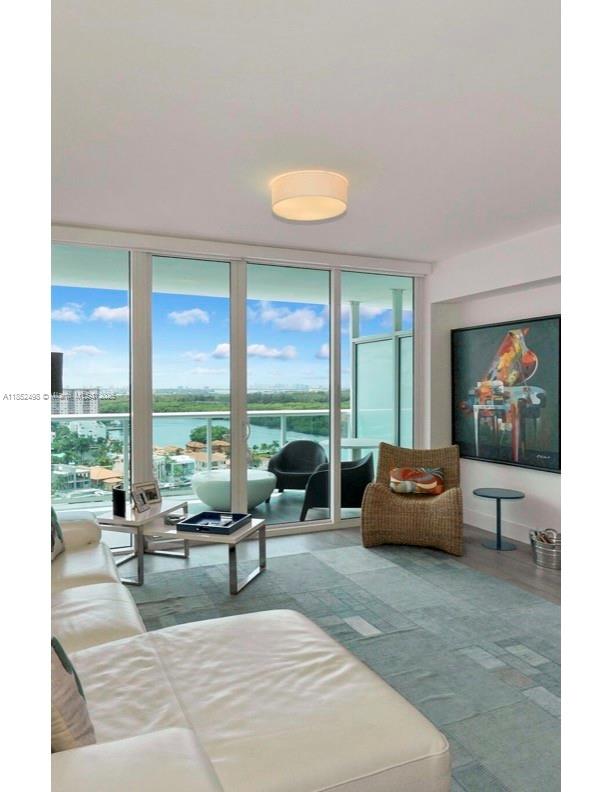 image 400 Sunny Isles2