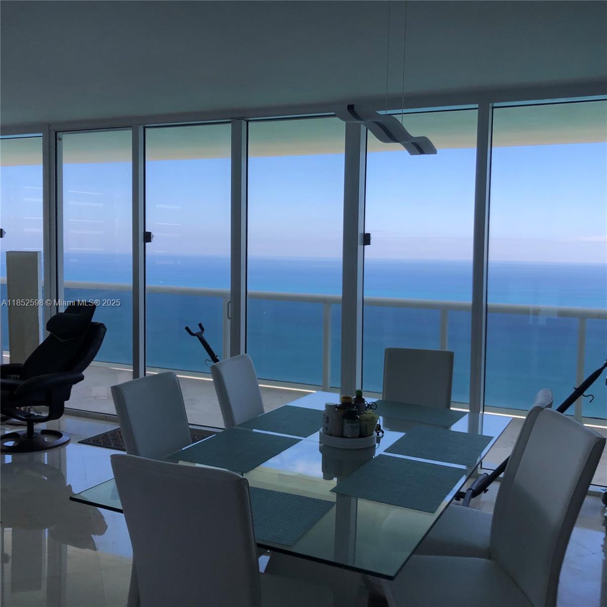 1830 S Ocean Dr #4101 Hallandale Beach, FL 33009