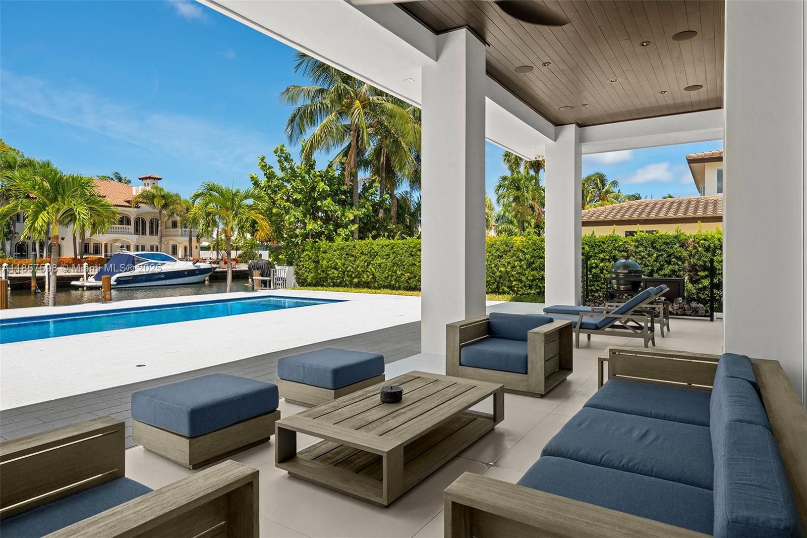 2815 NE 26th Pl Fort Lauderdale, FL 33306