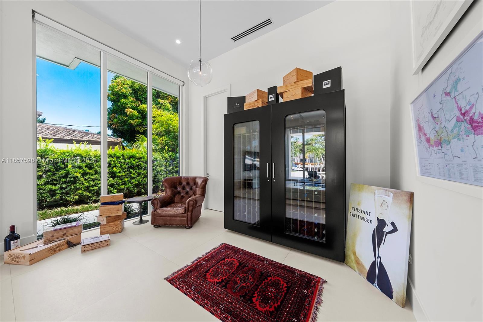 2815 NE 26th Pl Fort Lauderdale, FL 33306