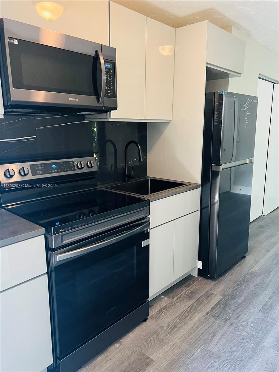 1126 NW 58th Ter #UNIT 1