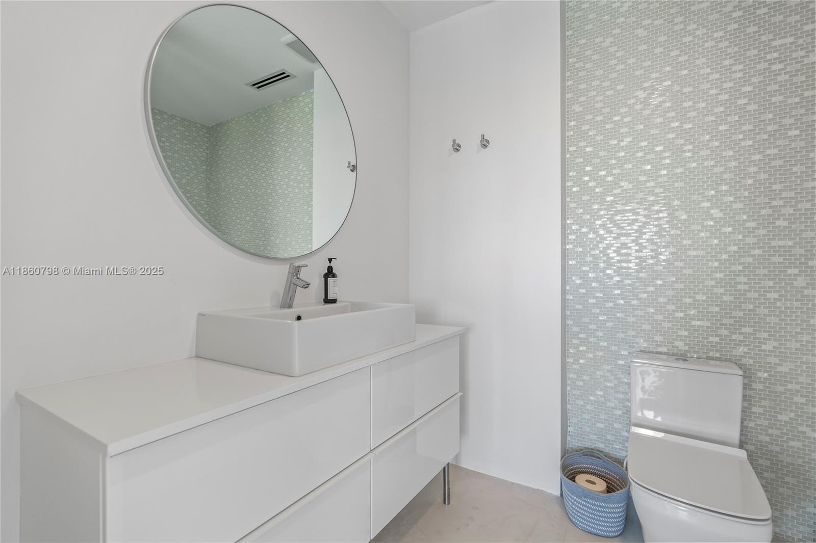 3 Island Ave #PHD 15D Miami Beach, FL 33139