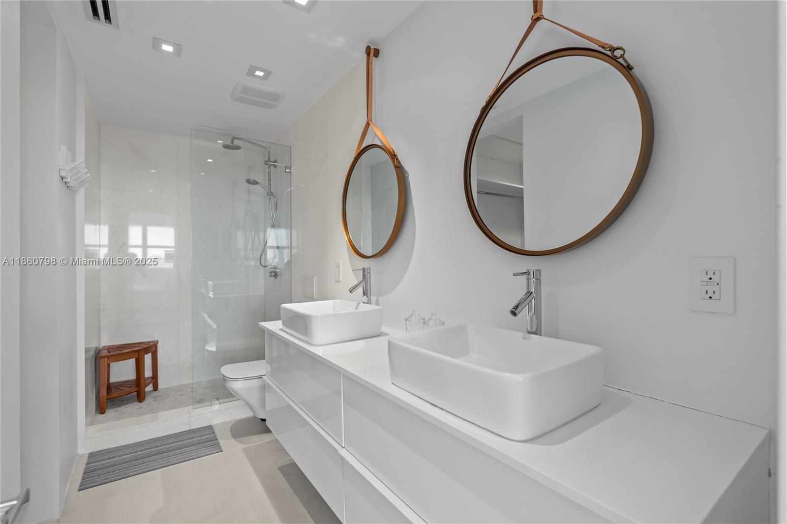 3 Island Ave #PHD 15D Miami Beach, FL 33139