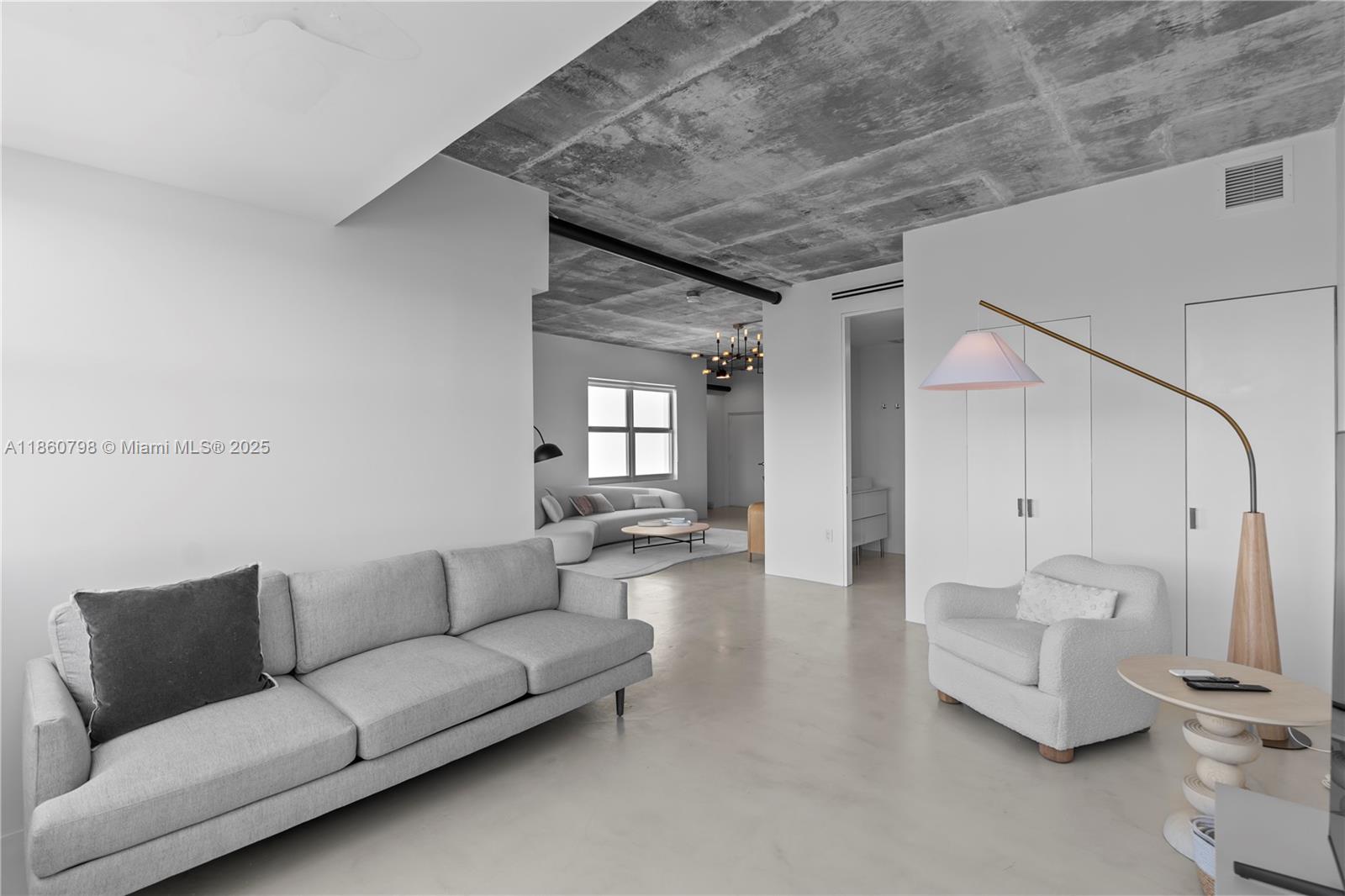 3 Island Ave #PHD 15D Miami Beach, FL 33139