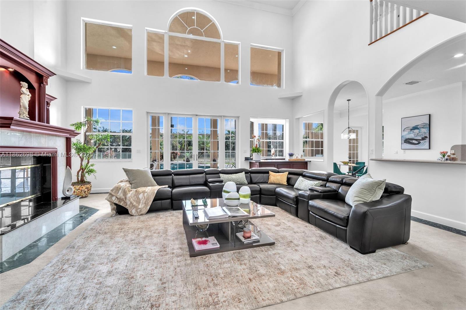 3855 Windmill Lk Rd Weston, FL 33332