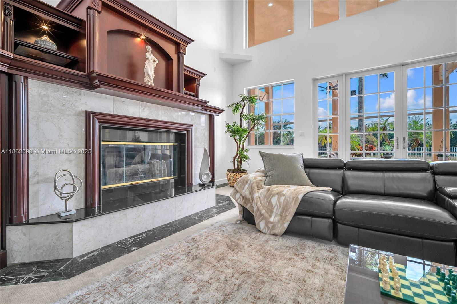 3855 Windmill Lk Rd Weston, FL 33332