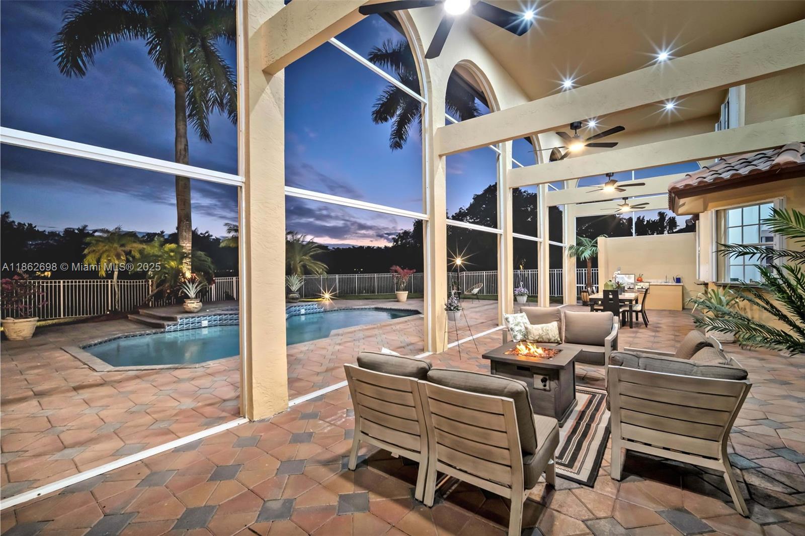 3855 Windmill Lk Rd Weston, FL 33332