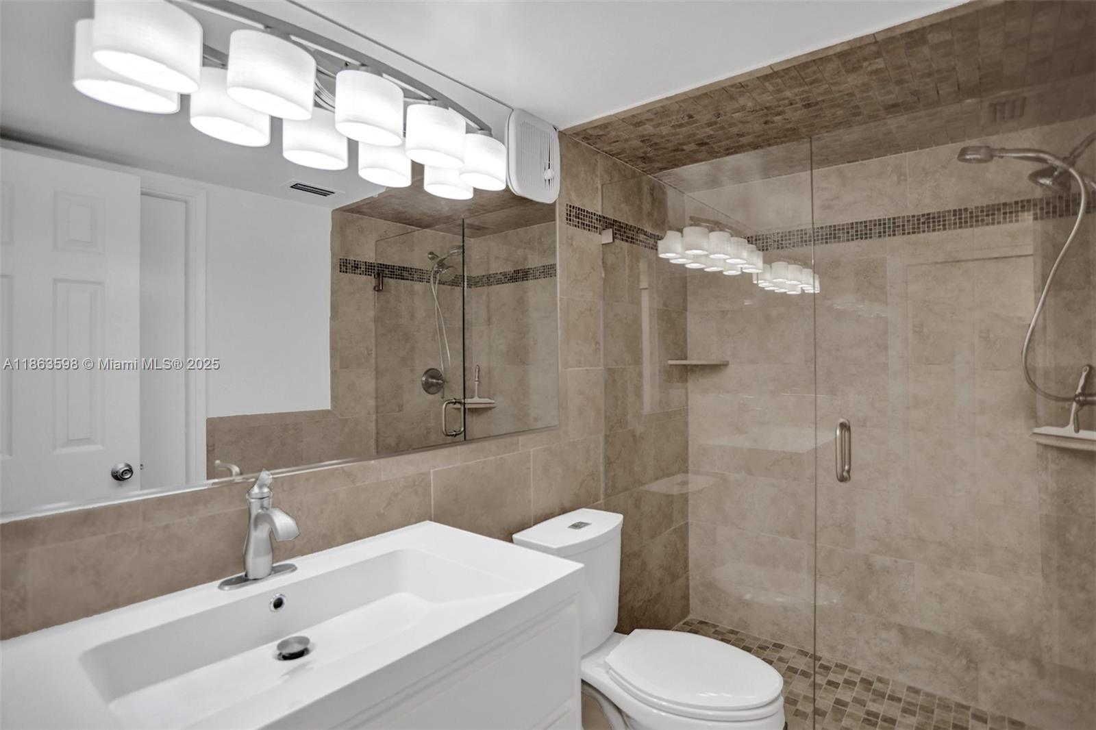 1160 Hillsboro Mile #701 Hillsboro Beach, FL 33062