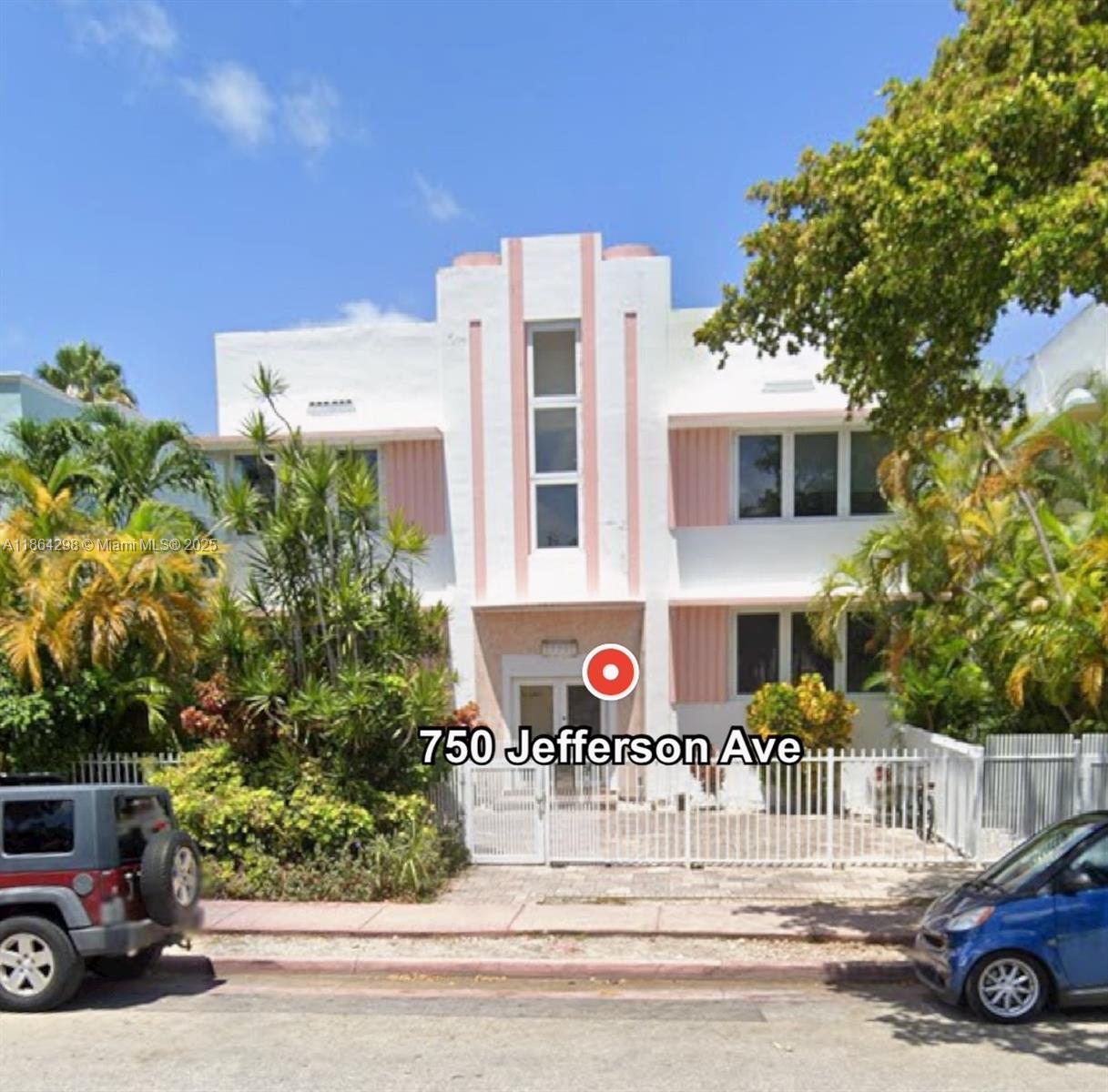 750 Jefferson Ave #4