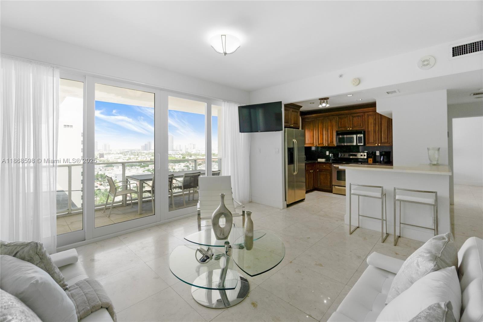 image The Decoplage Condo4