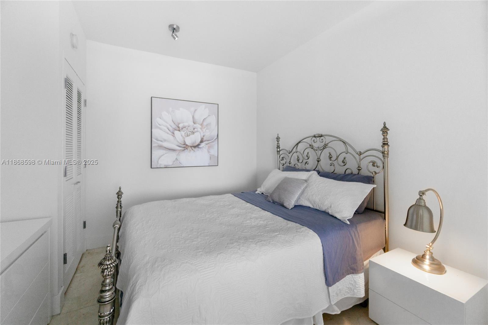 image The Decoplage Condo6
