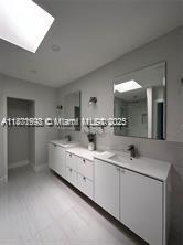 1310 Blue Rd #1310 Coral Gables, FL 33146 1310 Blue Rd #1310 Coral Gables, FL 33146