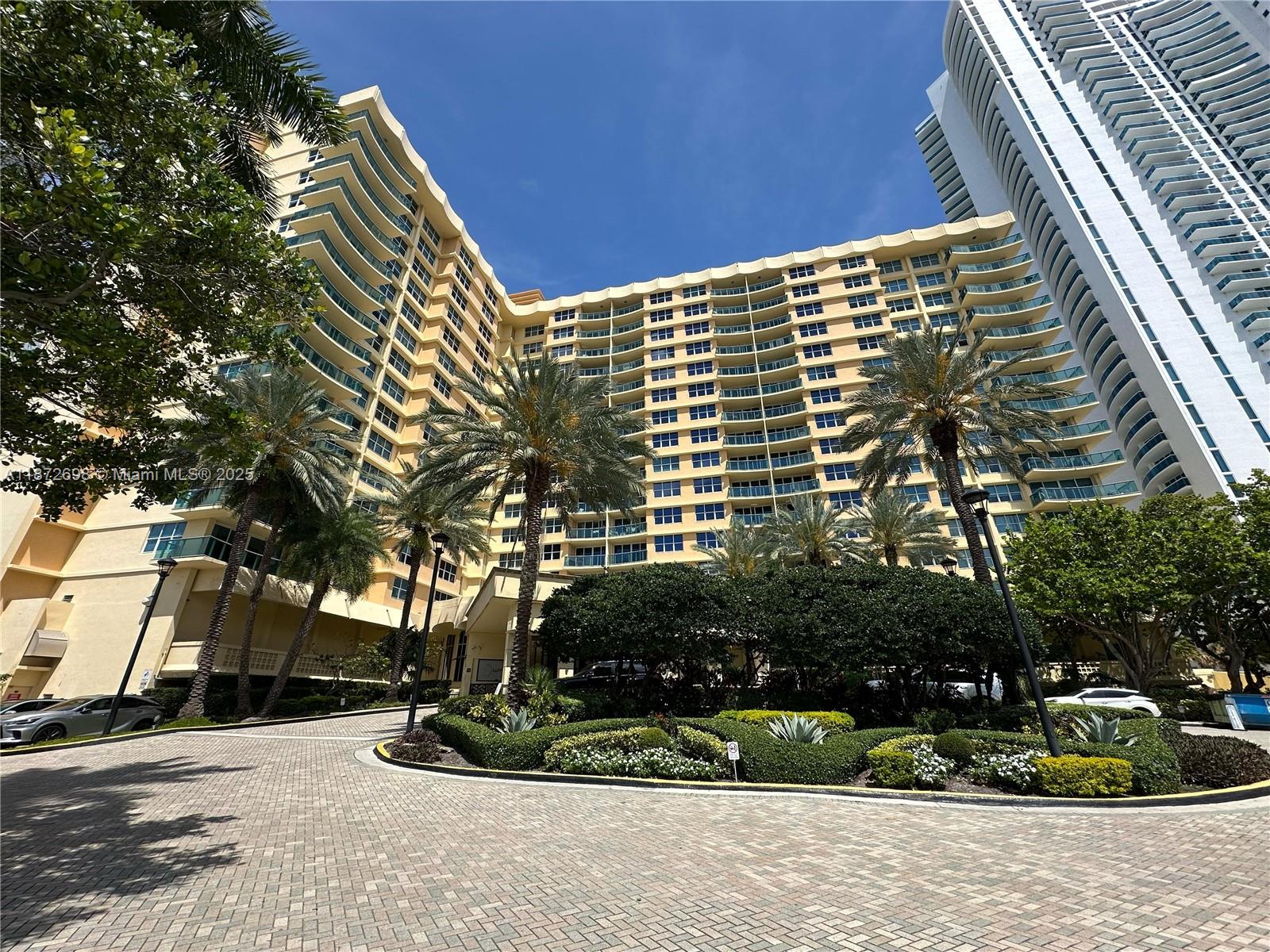 2501 S Ocean Dr #1129