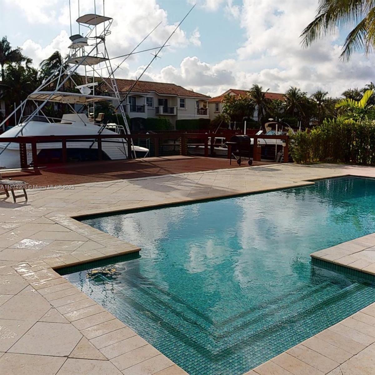 1486 Commodore Way Hollywood, FL 33019