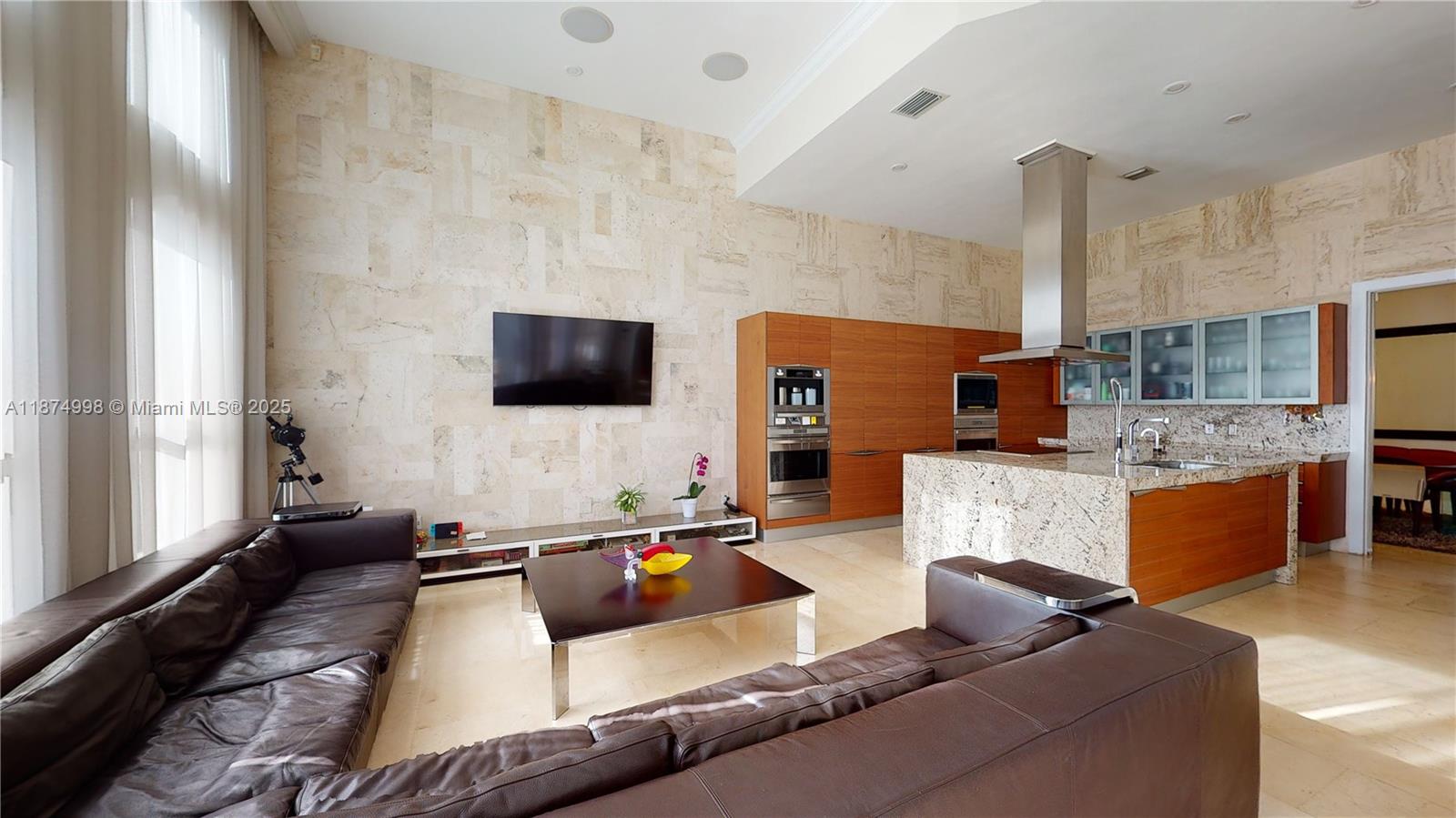 1486 Commodore Way Hollywood, FL 33019