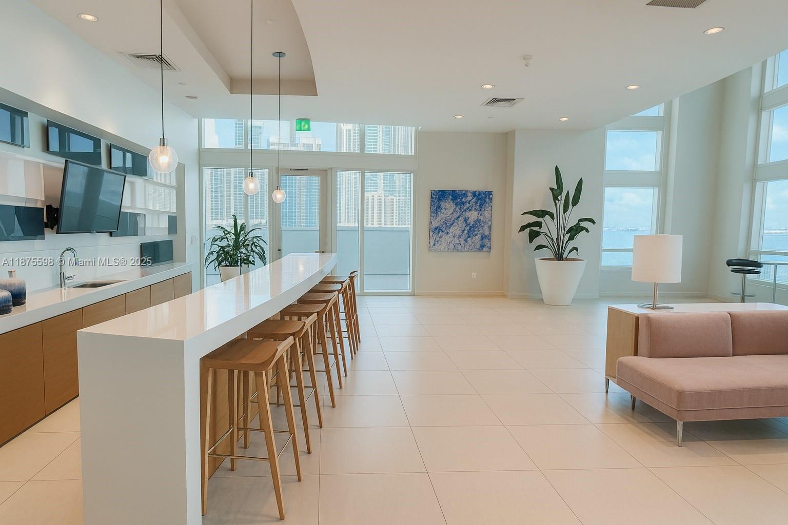 image Quantum On The Bay Condo12