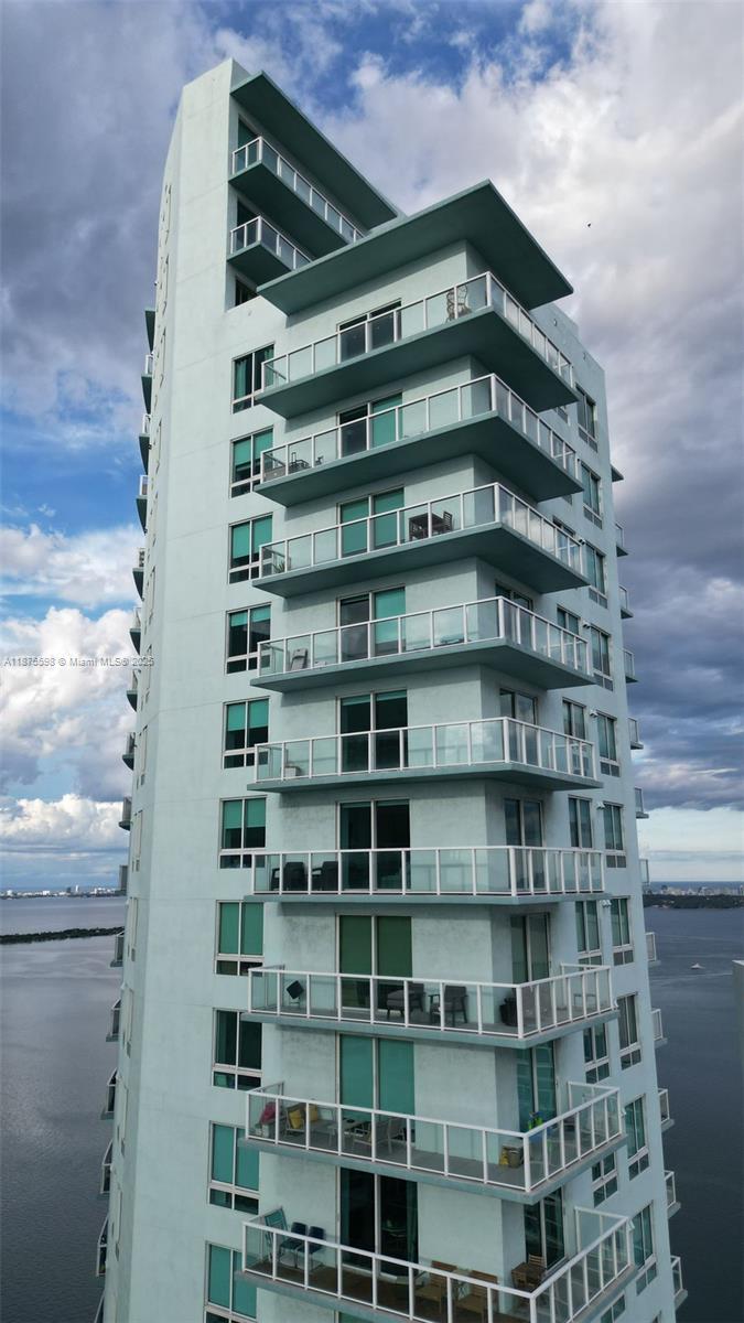 image Quantum On The Bay Condo17