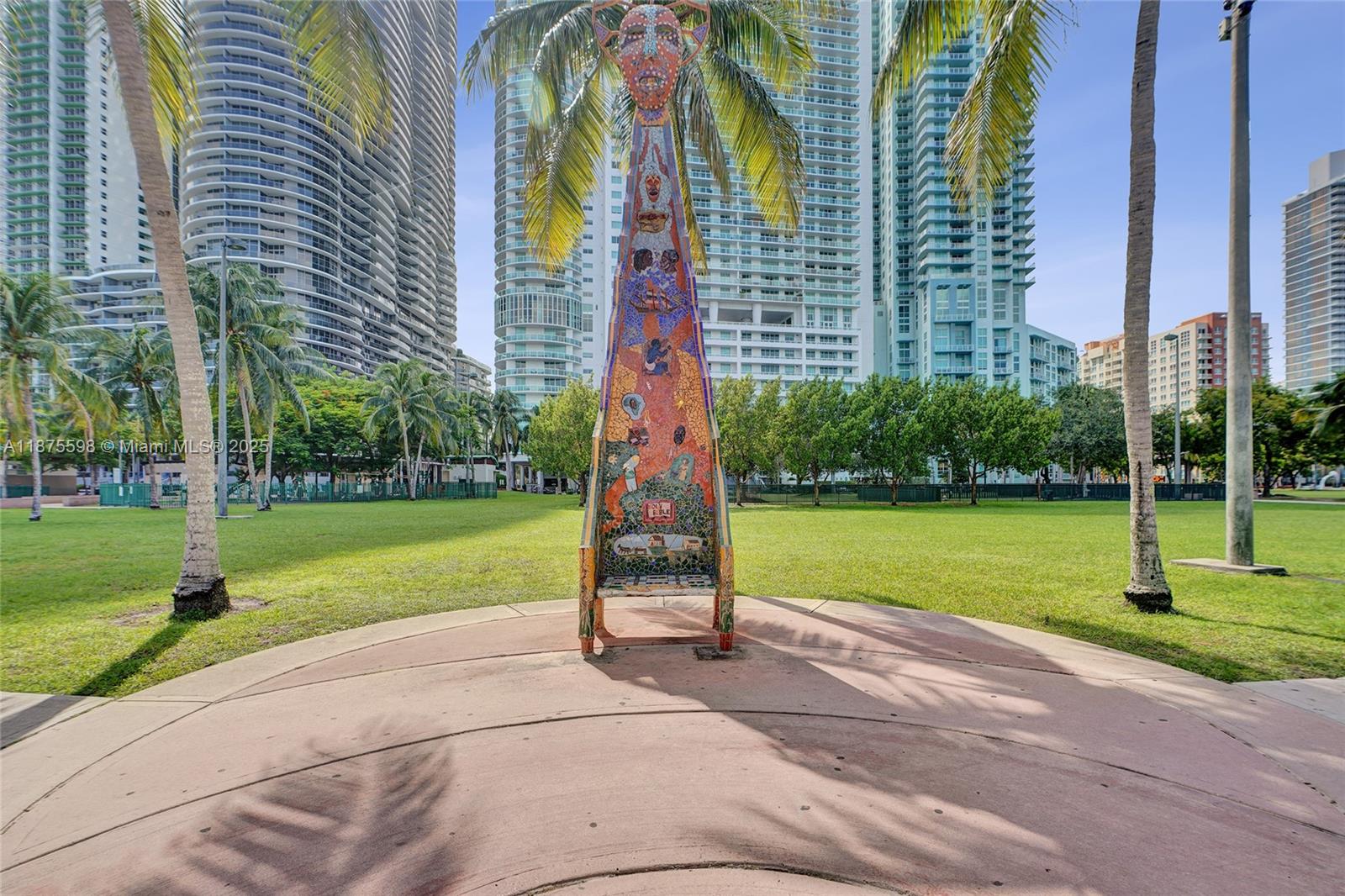 image Quantum On The Bay Condo25