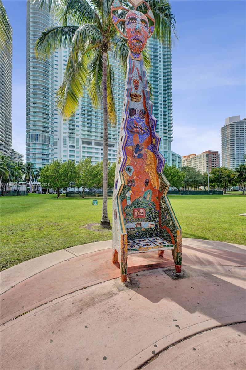 image Quantum On The Bay Condo26