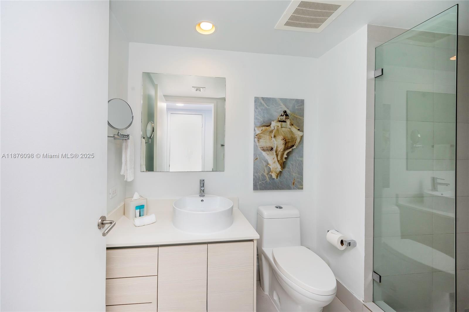 image Beachwalk Condo23
