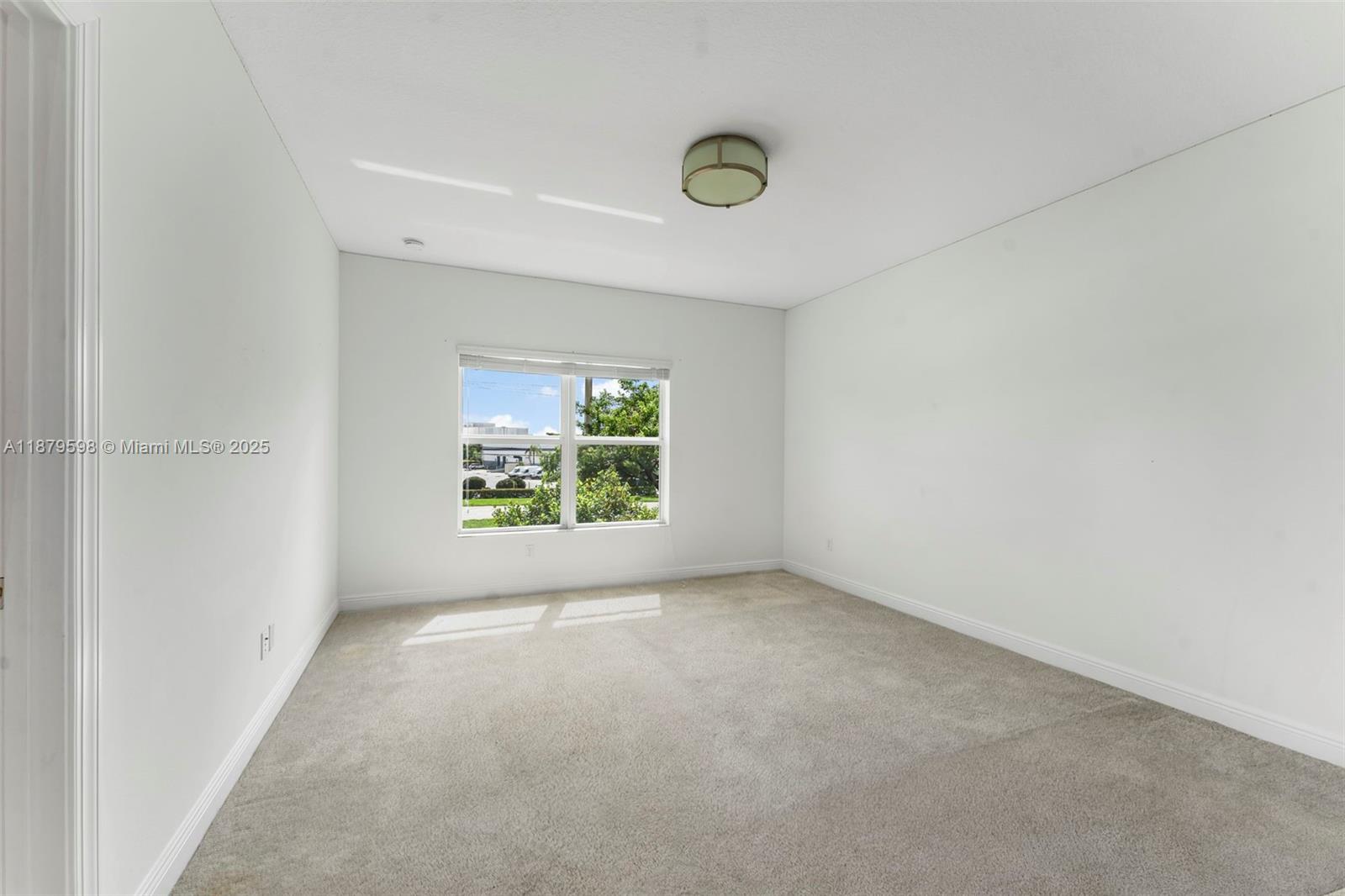 552 Parsons Way Deerfield Beach, FL 33442