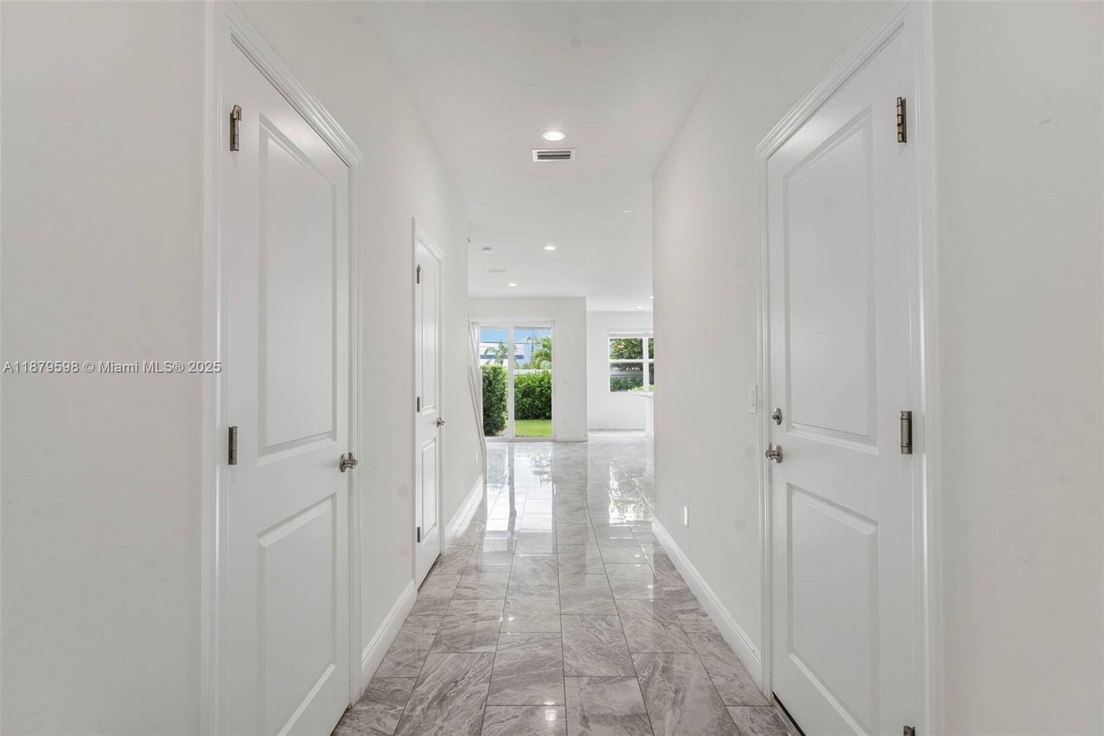 552 Parsons Way Deerfield Beach, FL 33442