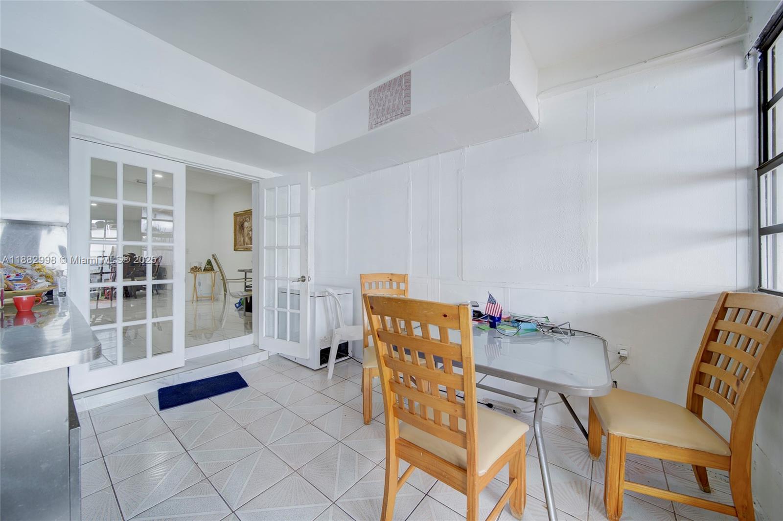 5040 NW 197th St Miami, FL 33055