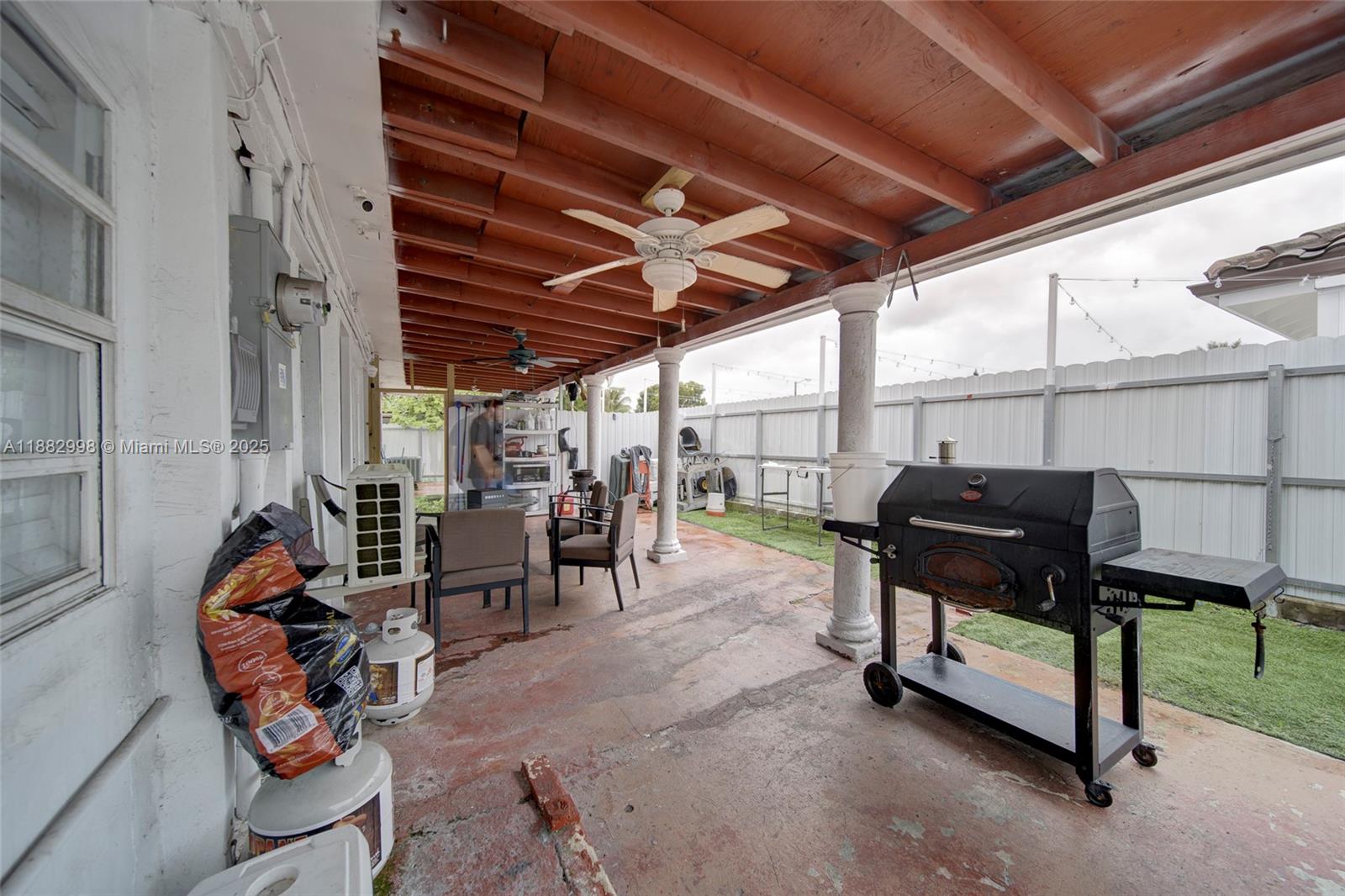 5040 NW 197th St Miami, FL 33055