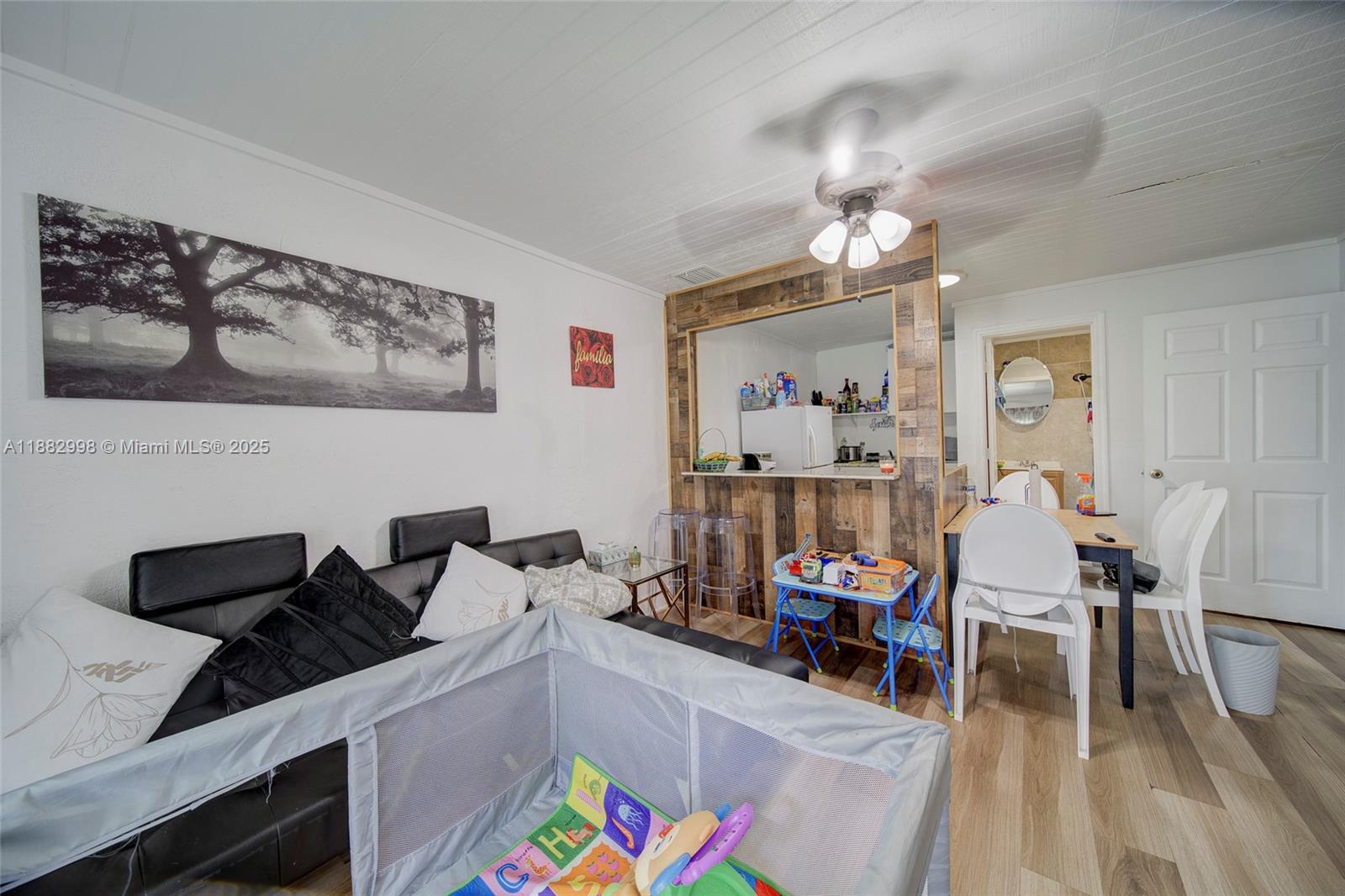 5040 NW 197th St Miami, FL 33055