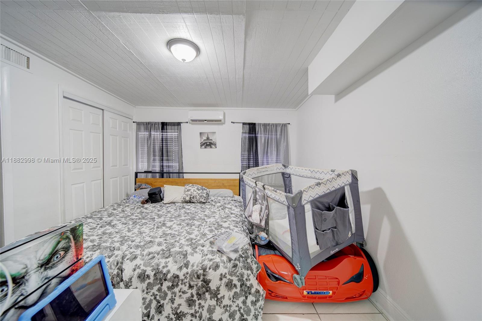 5040 NW 197th St Miami, FL 33055