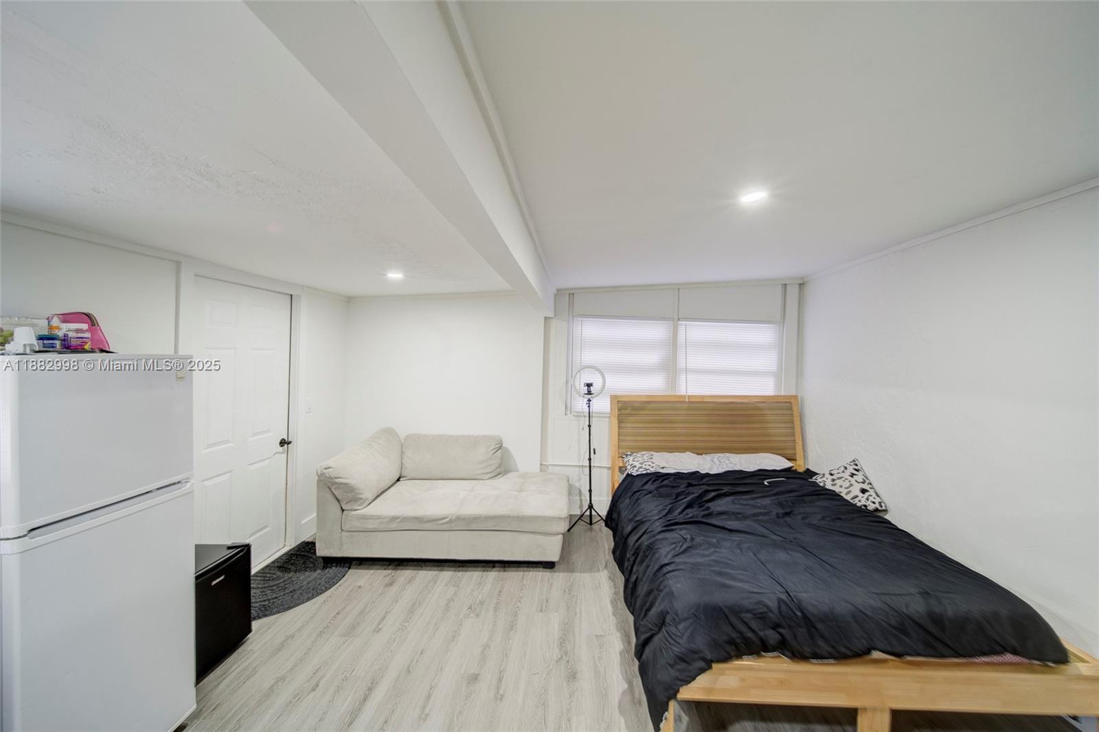 5040 NW 197th St Miami, FL 33055