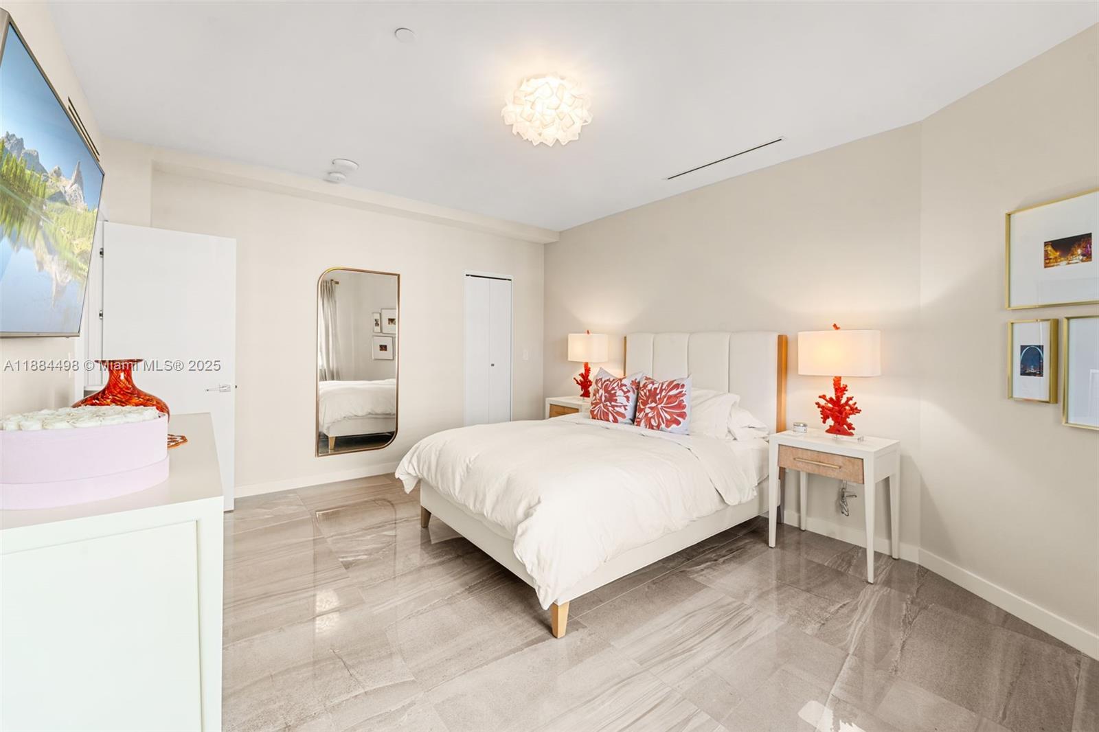 16 Island Ave #7C Miami Beach, FL 33139