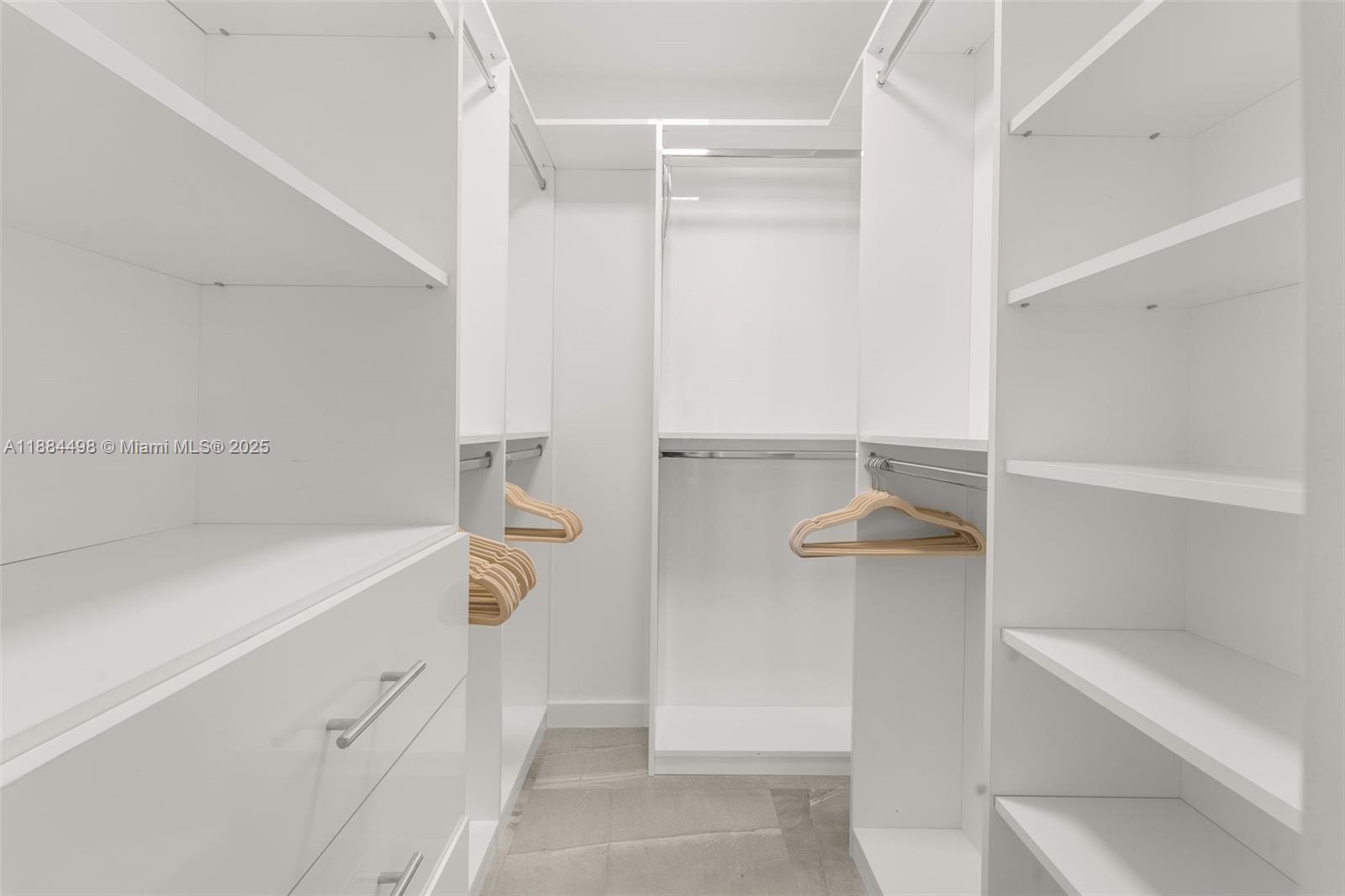 16 Island Ave #7C Miami Beach, FL 33139