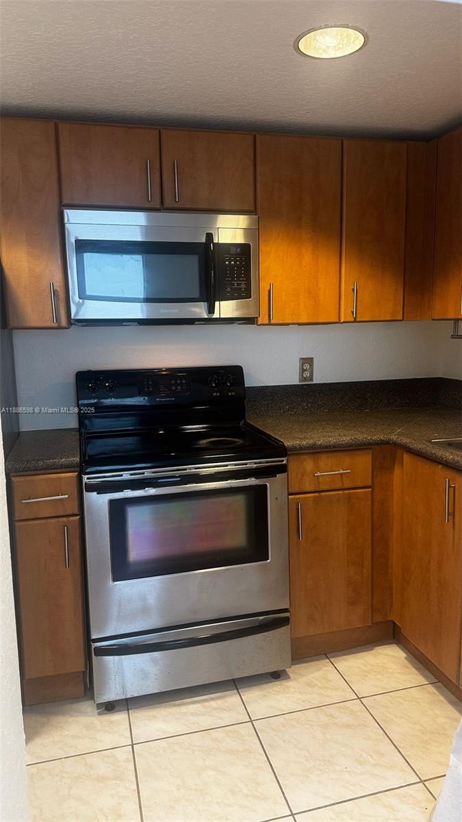 7326 Collins Ave #205