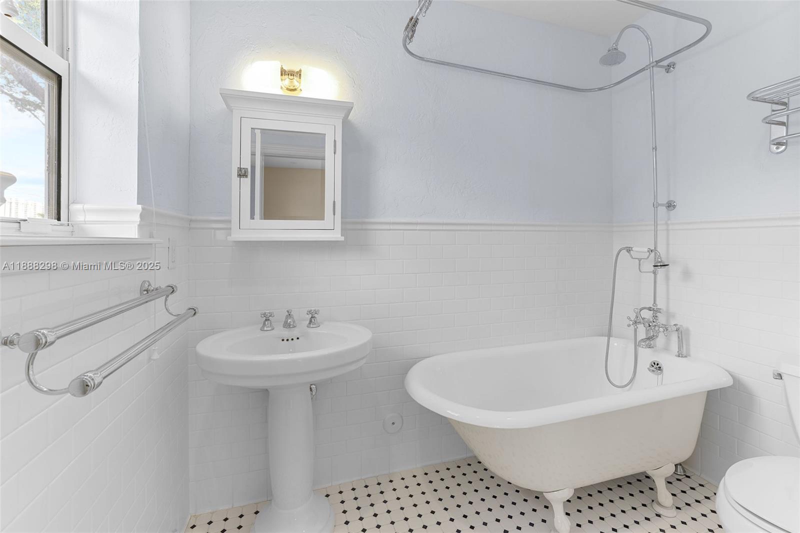 1291 NE 102nd St Miami Shores, FL 33138