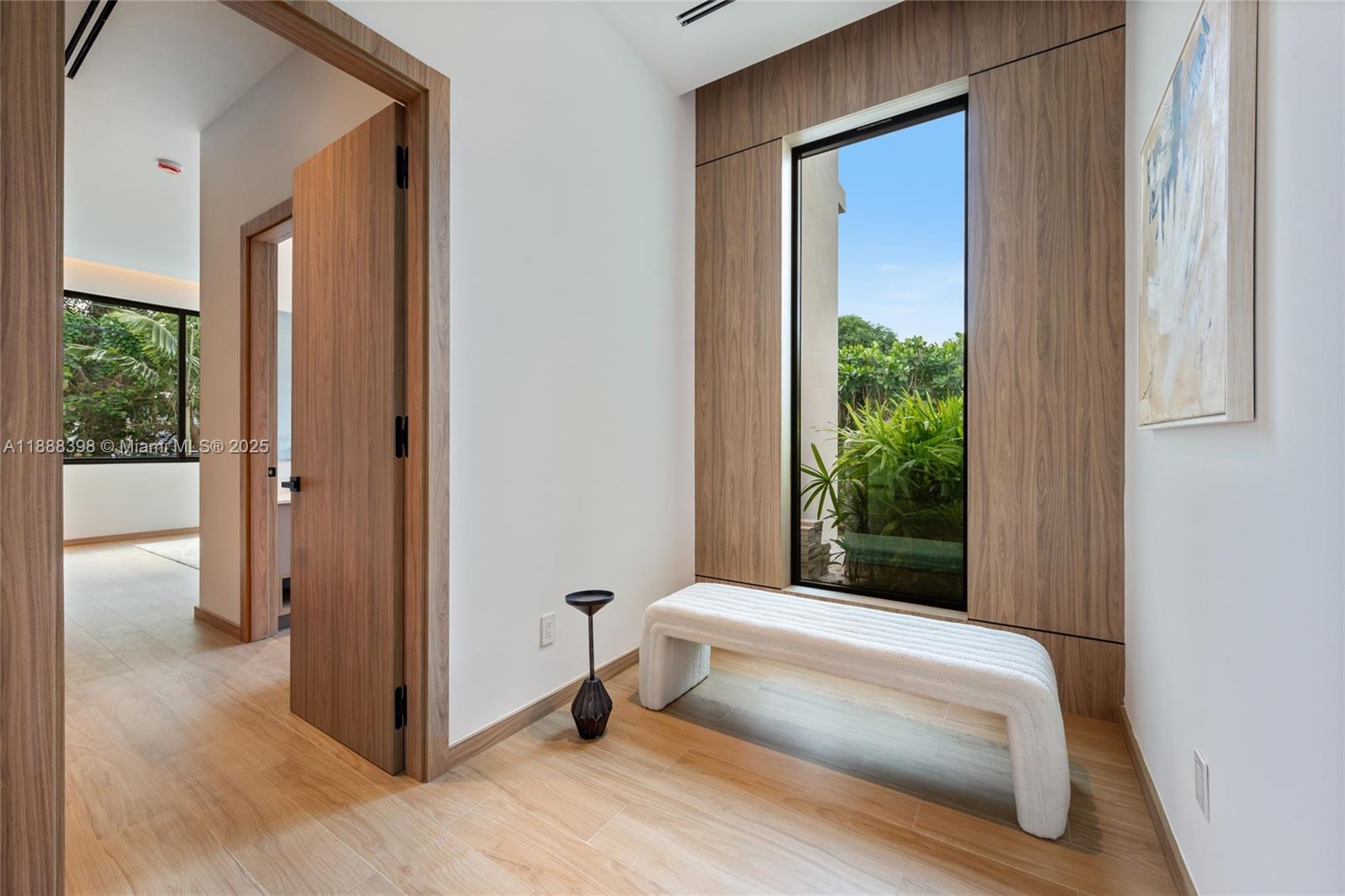 270 NE 46th St Miami, FL 33137