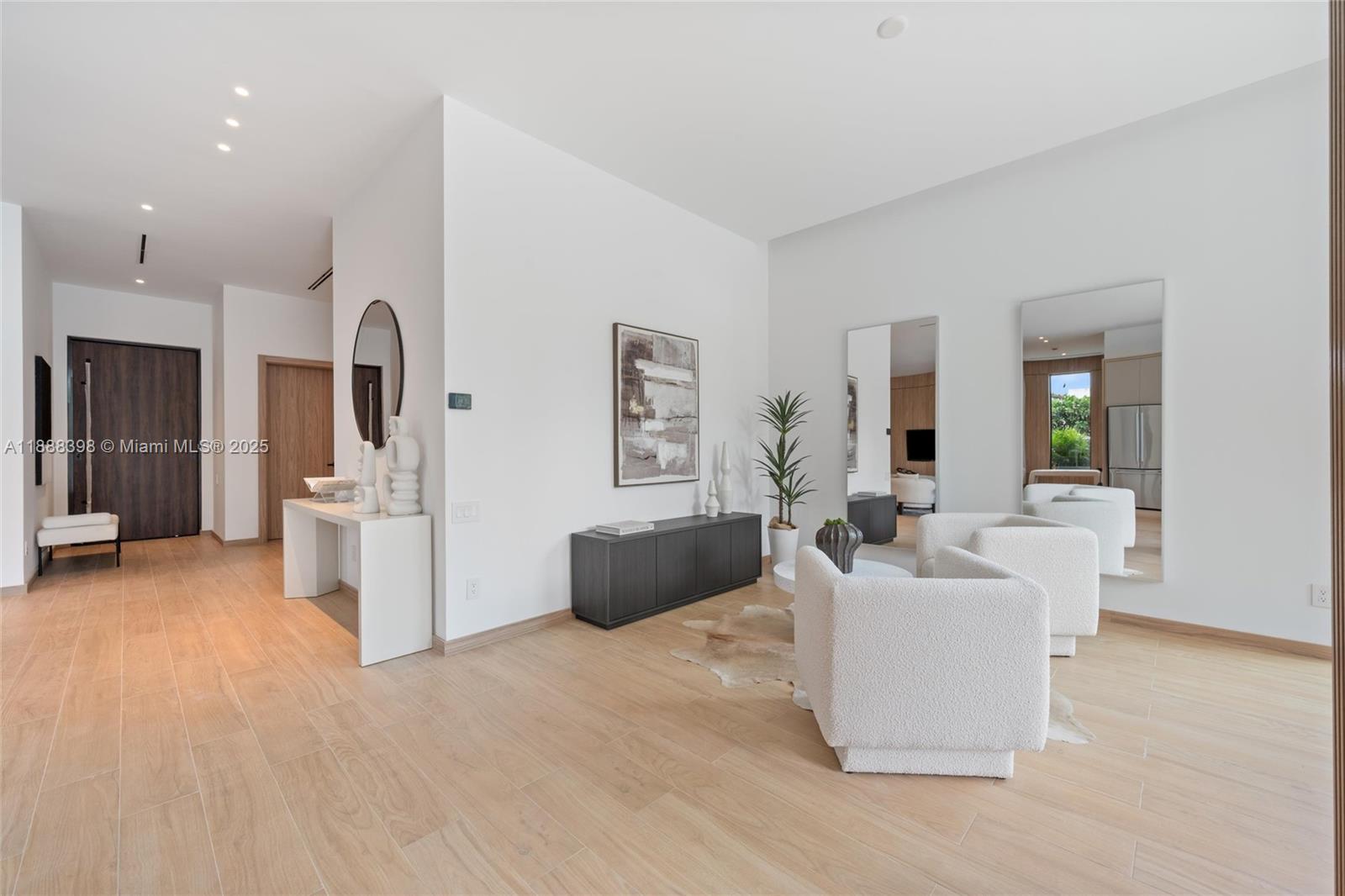 270 NE 46th St Miami, FL 33137