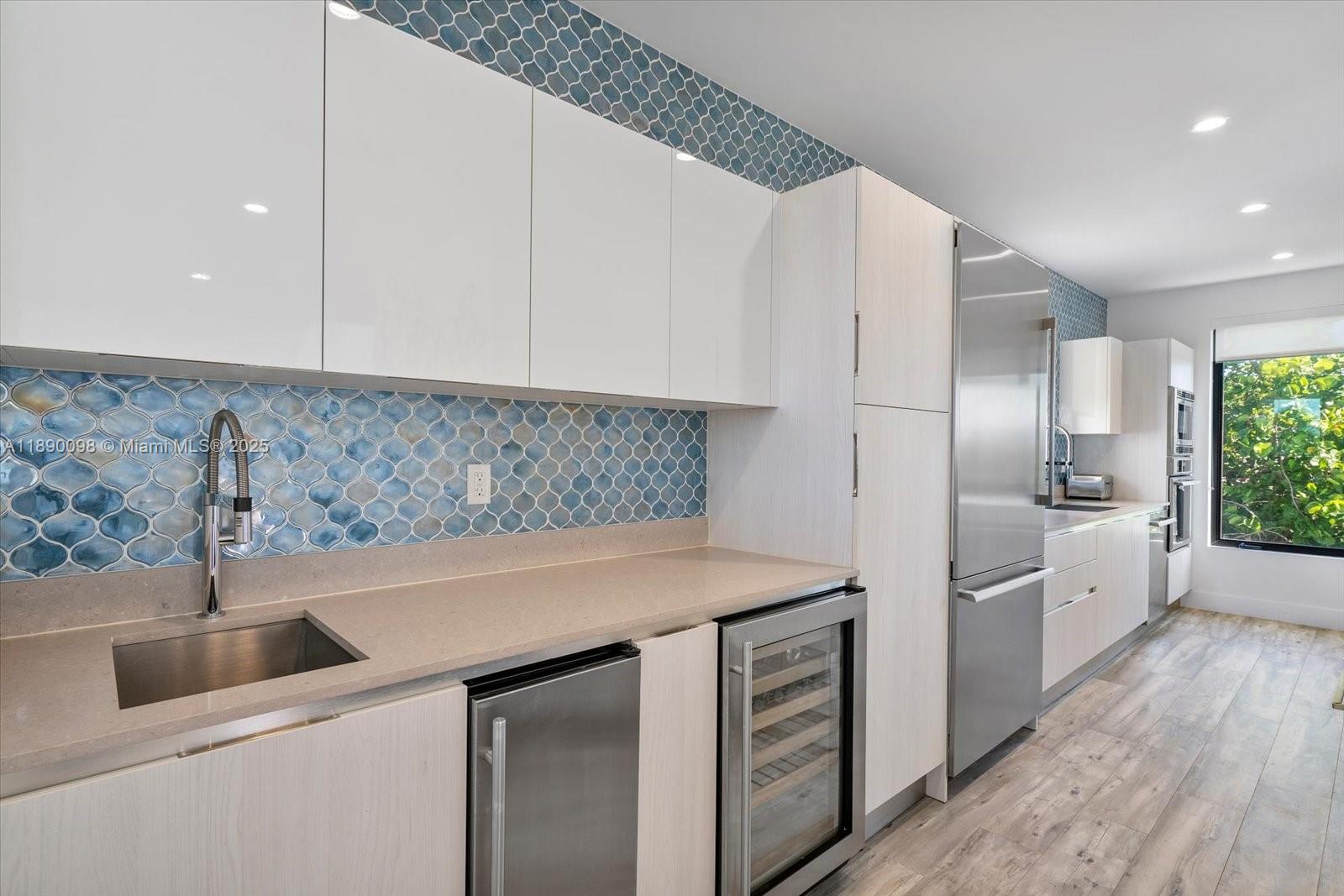 332 Balboa St Hollywood, FL 33019