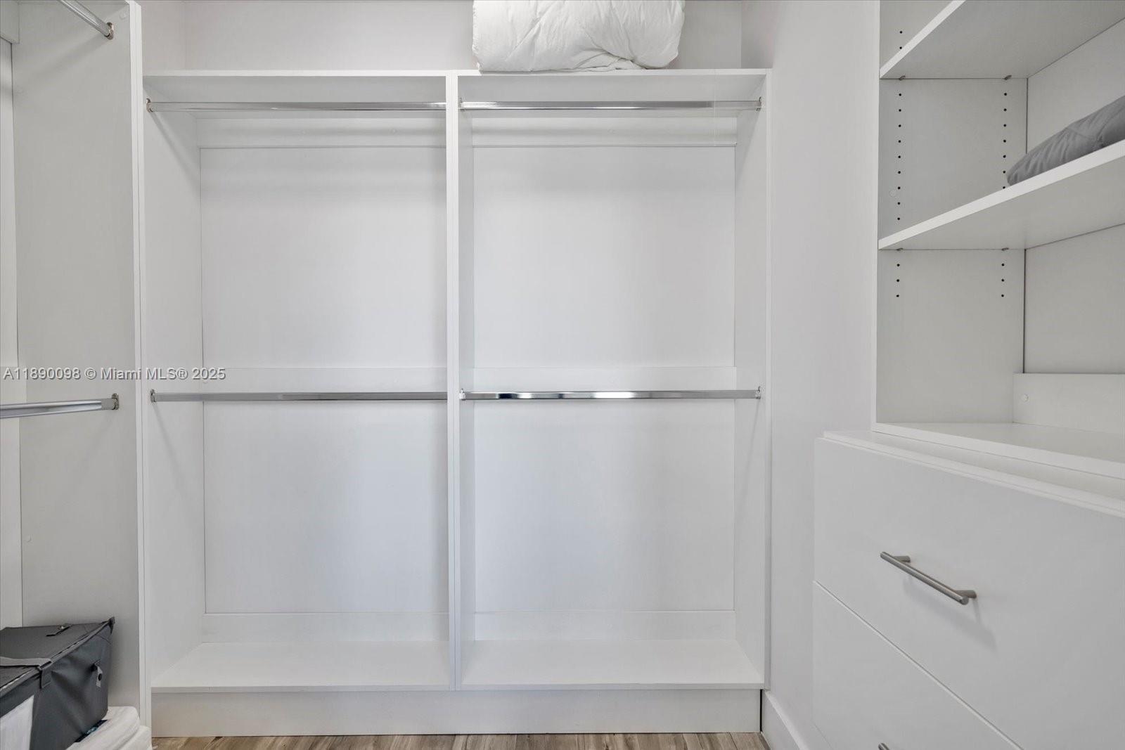 332 Balboa St Hollywood, FL 33019