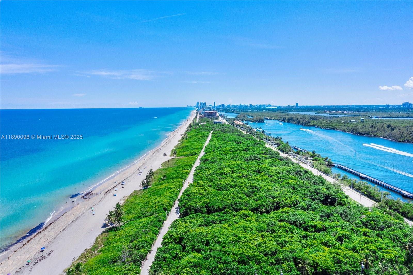 332 Balboa St Hollywood, FL 33019