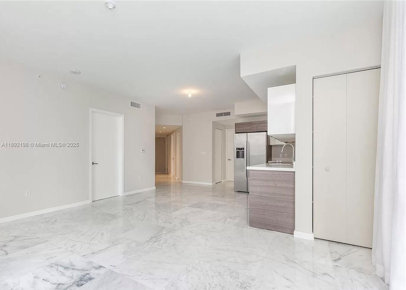 image Brickell Ten Condo9