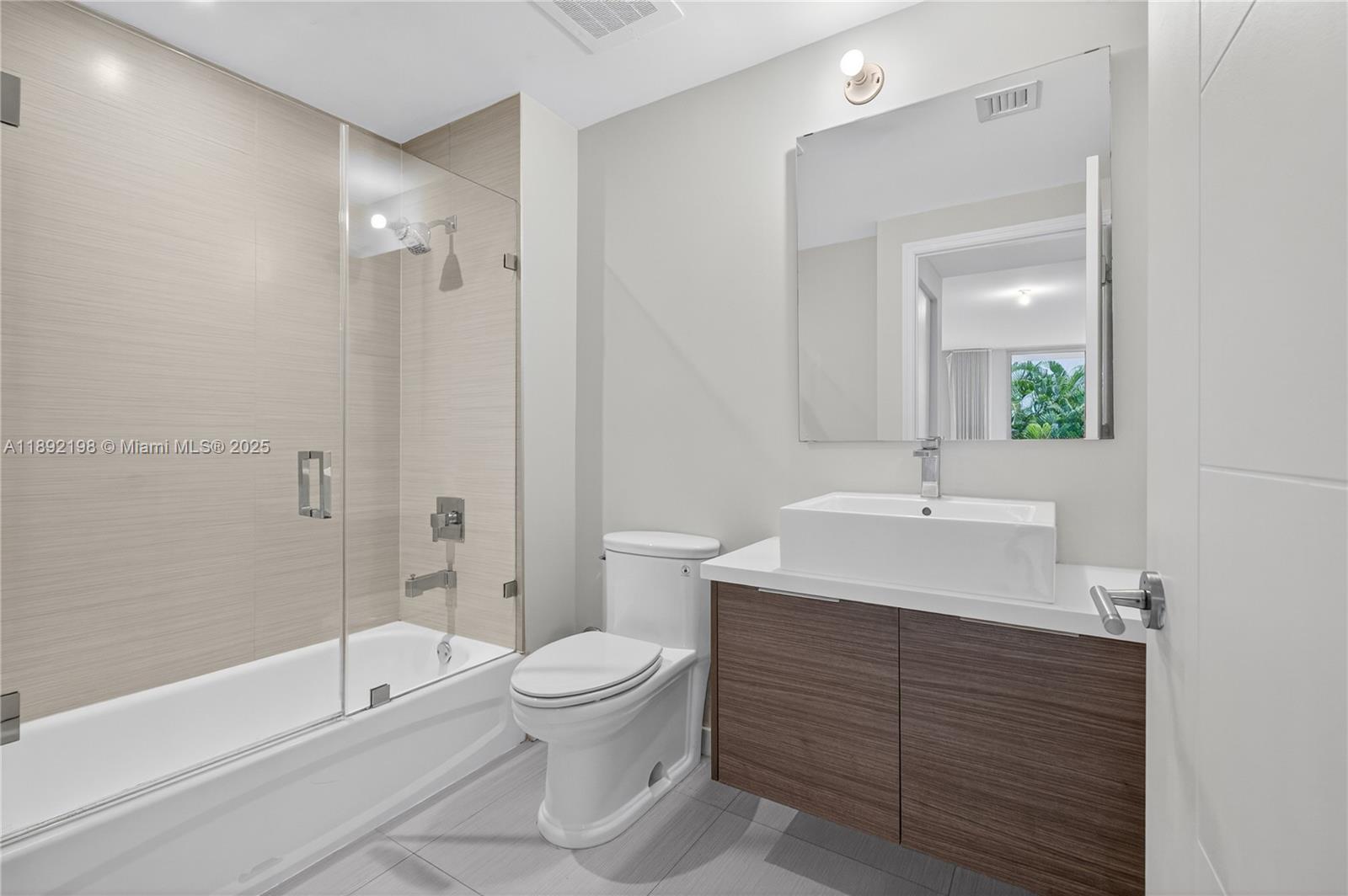 image Brickell Ten Condo21