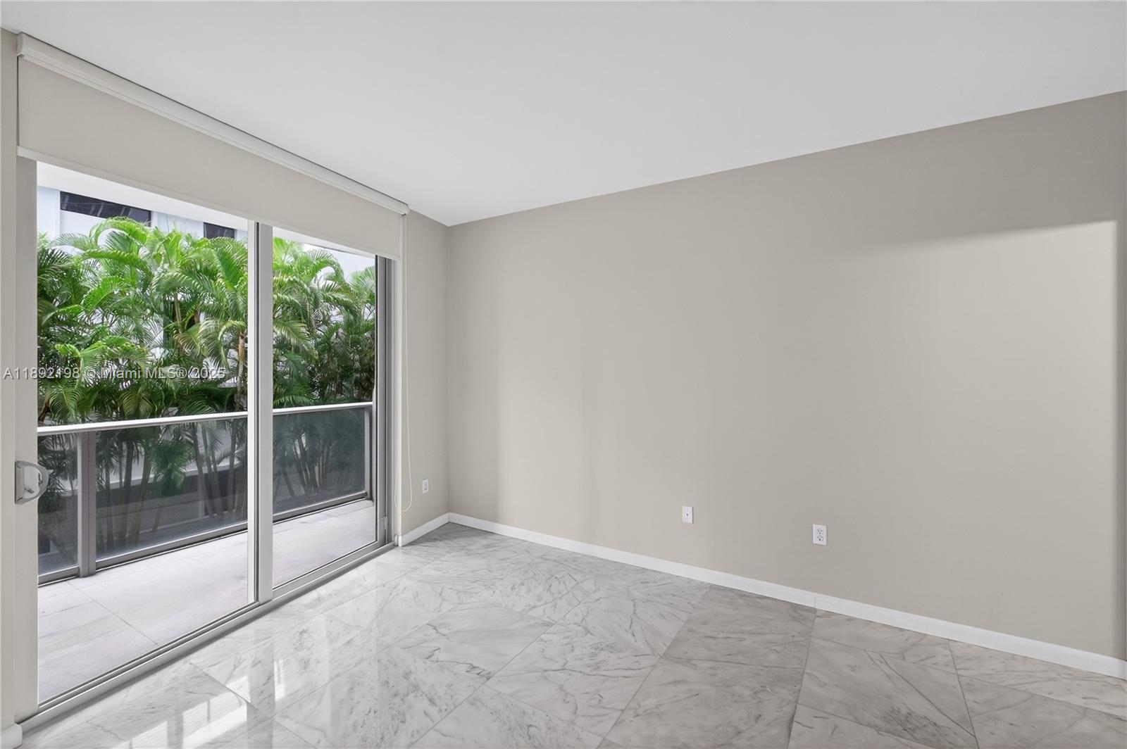 image Brickell Ten Condo33